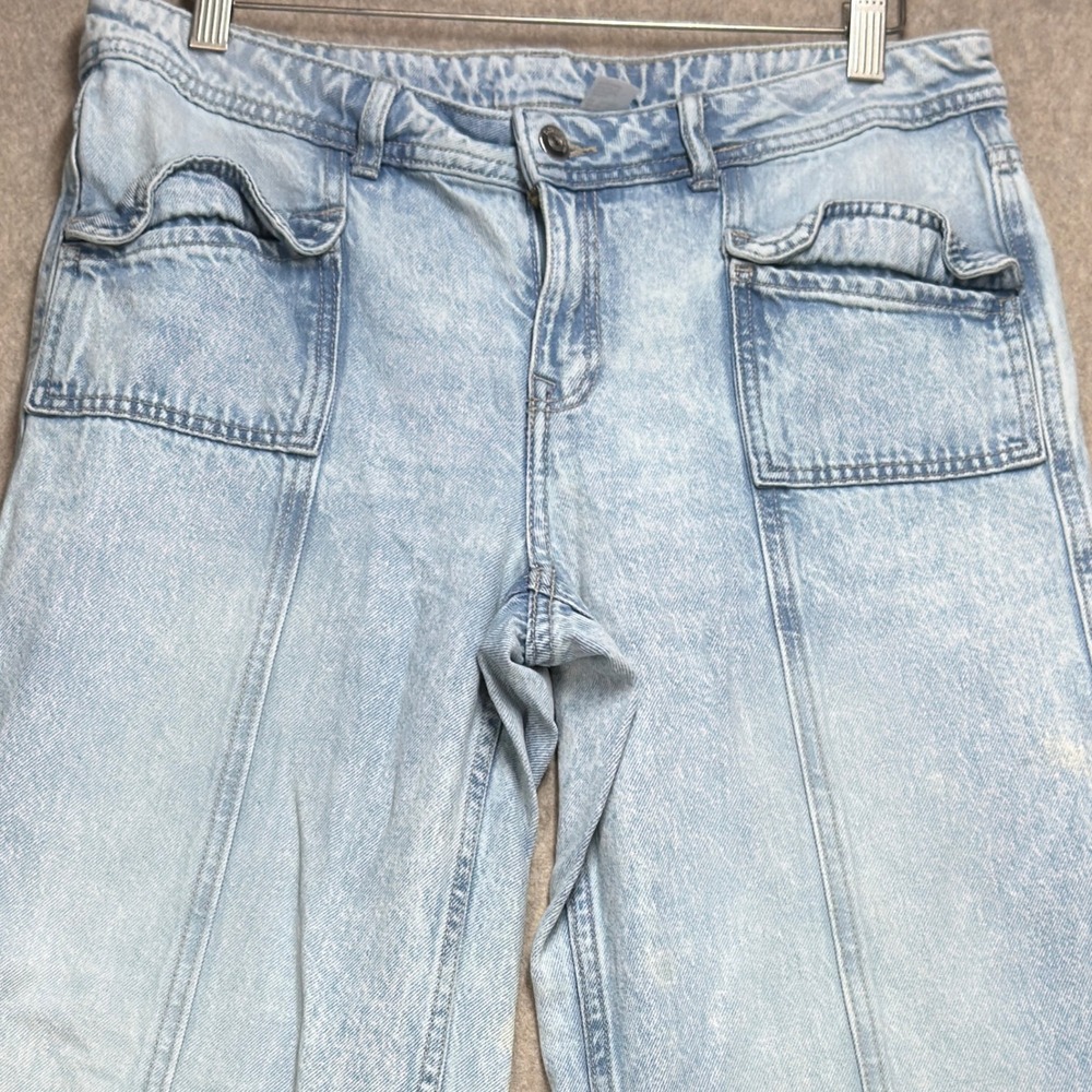 H&M Divided Womens 8 Light Blue Y2K Retro Wide Leg Baggy Flare Jeans Skater Girl - Picture 6 of 11